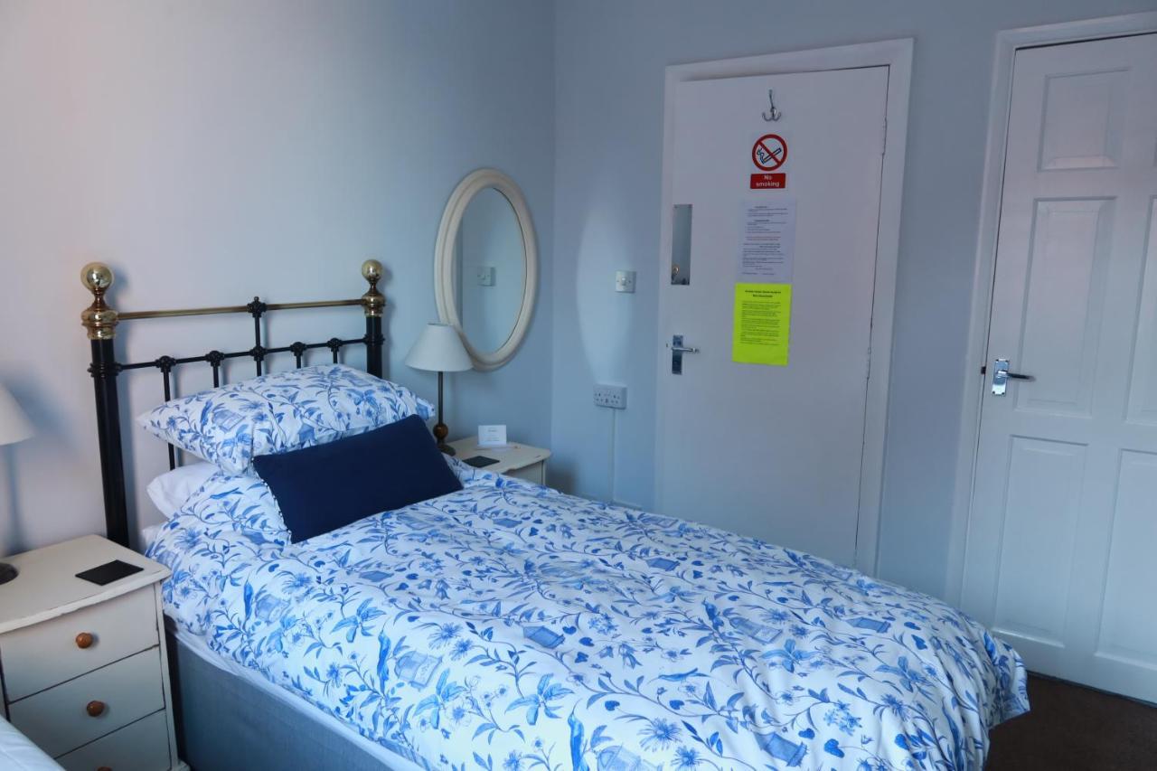 Avonlea Guest House Банбері Екстер'єр фото